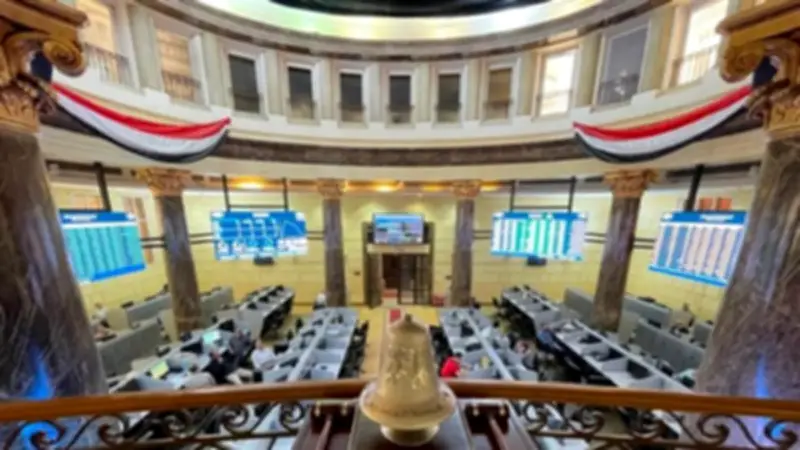 ارتفاع جماعي لمؤشرات البورصة المصرية في مستهل تعاملات الأسبوع