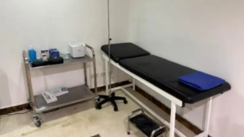 رئيس بعثة الحج الرسمية يطمئن على صحة الحجاج المصريين في الأراضي المقدسة