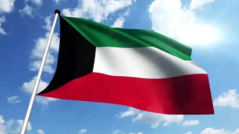 الجيش الكويتي يتعامل مع مسيرات معادية في مجاله الجوي فجر اليوم