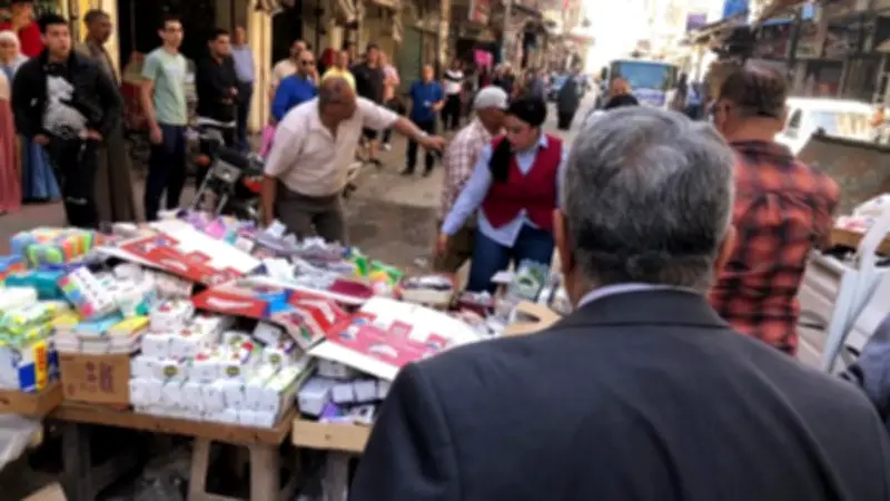 محافظ الدقهلية يقود حملة مكبرة لرفع الإشغالات والتعديات بحي غرب المنصورة