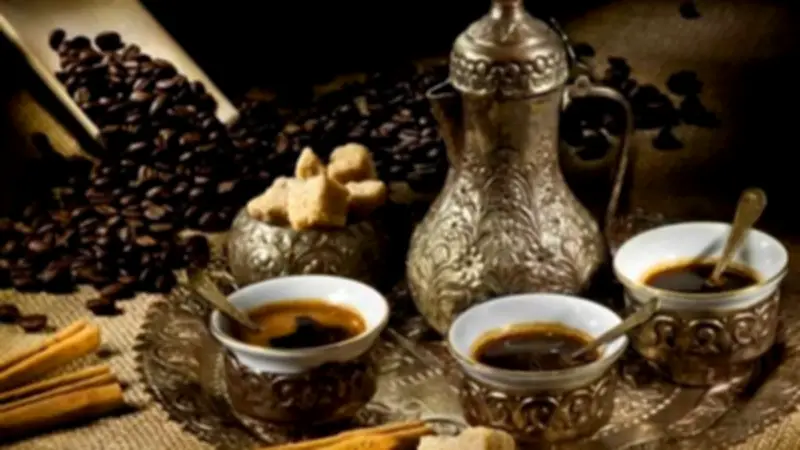 طريقة عمل القهوة العربية بأصولها وأهم فوائدها