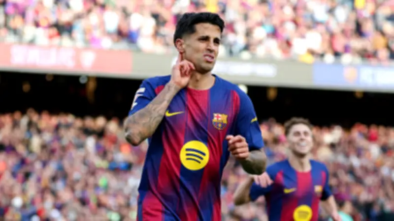 كانسيلو يبحث عن إنجاز تاريخي في الكلاسيكو أمام ريال مدريد