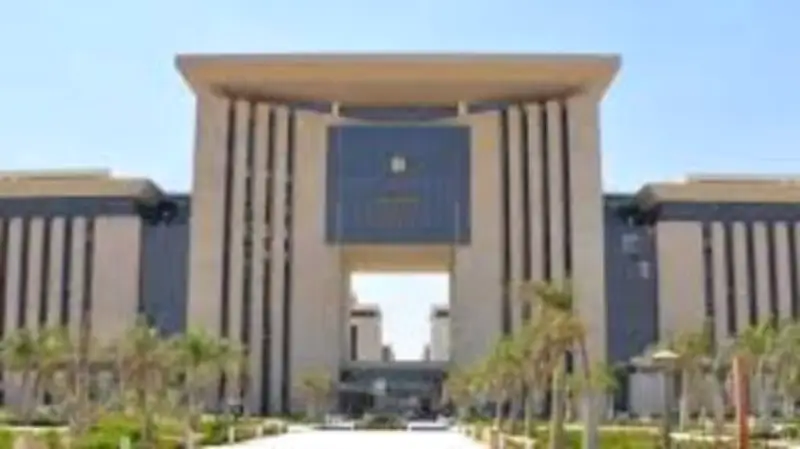 الشهر العقاري يوقف التصرف في أراضي وقف الأمير مصطفى عبد المنان