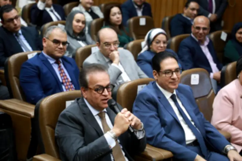 وزير الصحة: الدراسات المهنية تمثل قيمة كبيرة للدولة في تطوير القطاع الصحي