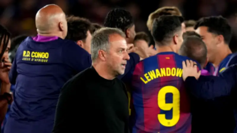 بيدري يهدي لقب الليجا إلى فليك بعد كلاسيكو النار