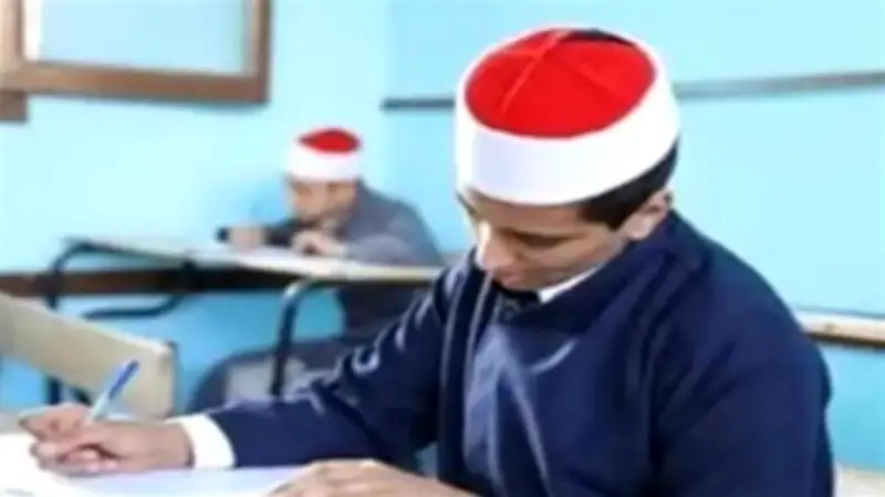 امتحانات الأزهر اليوم لطلاب البعوث وكبار السن وتنتهي النقل
