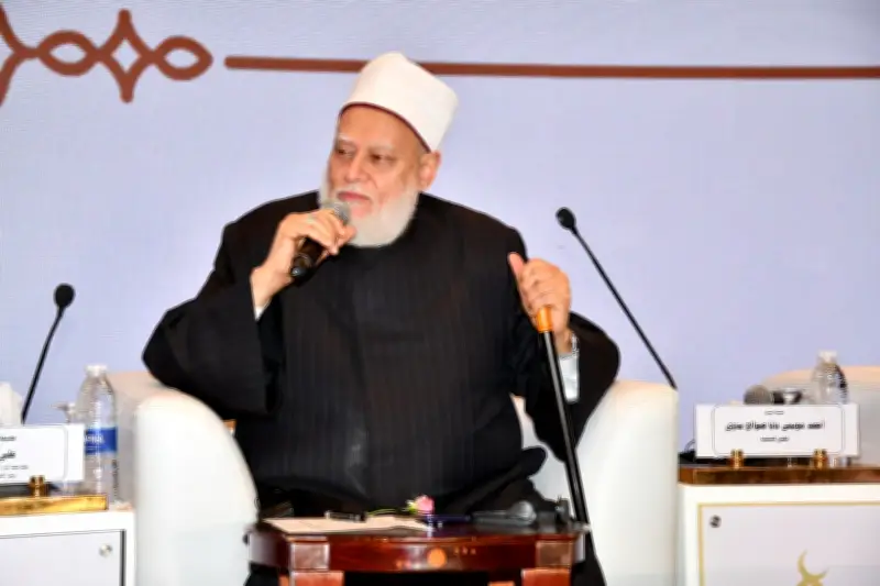 الوضوء يحفظك في أمان الملائكة.. علي جمعة يوصي به