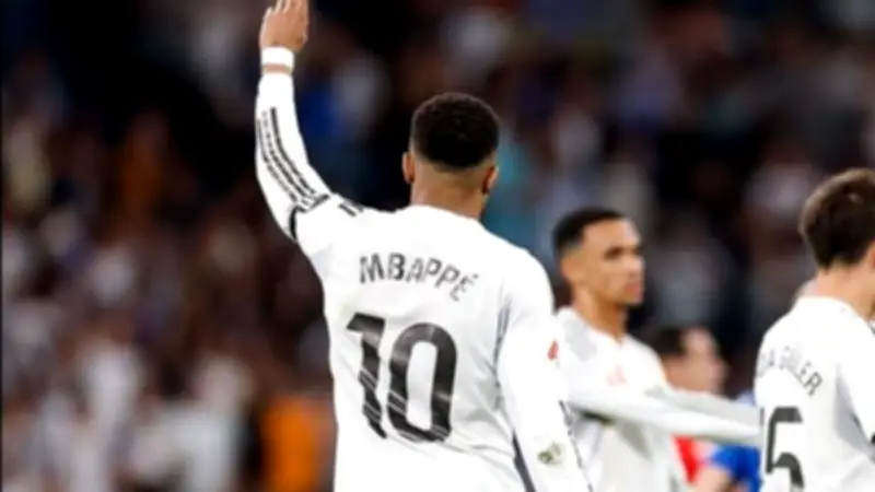 مبابي يتصدر هدافي الدوري الإسباني بعد كلاسيكو الأرض