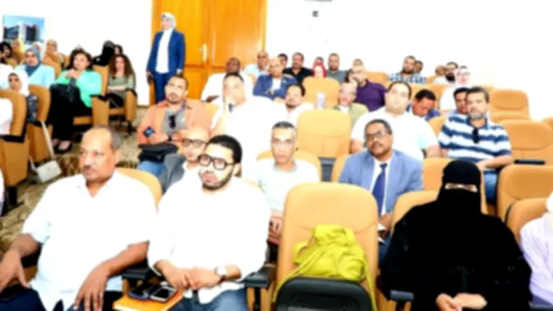 انطلاق دورة الأكاديمية العسكرية لتأهيل الكوادر بالبحر الأحمر