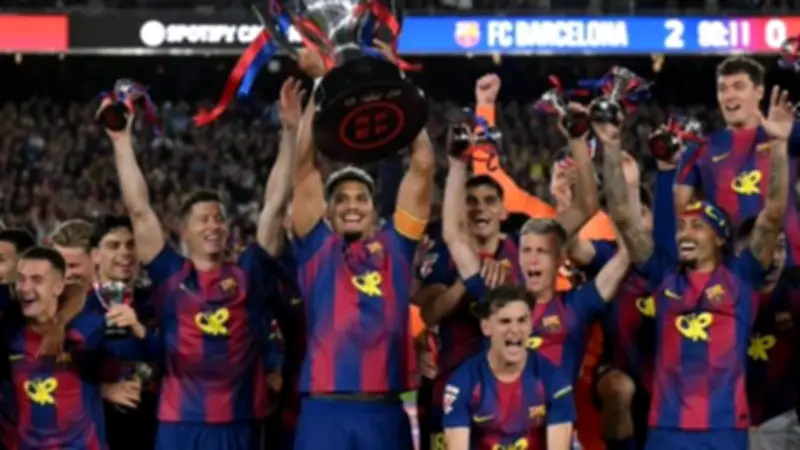 قناة ريال مدريد تهاجم حكام الكلاسيكو بعد خسارة الفريق وتتويج برشلونة بالليجا
