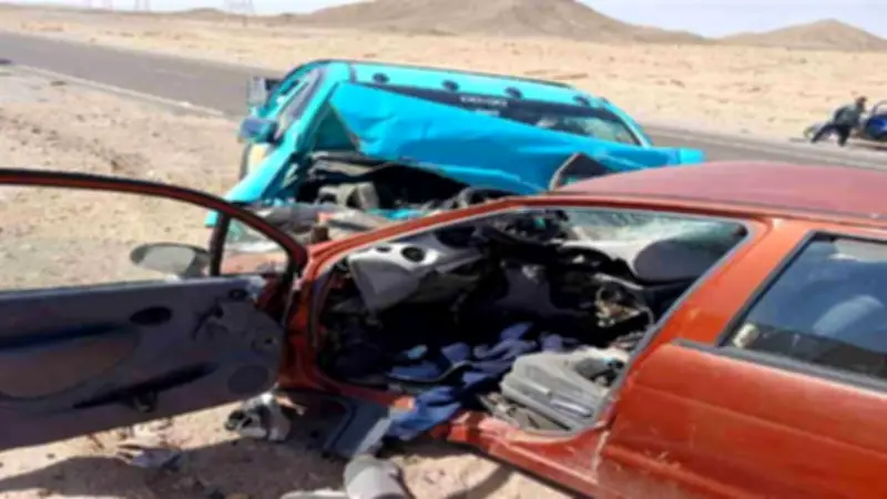مصرع شخص وإصابة آخر في حادث تصادم بطريق القصير مرسى علم
