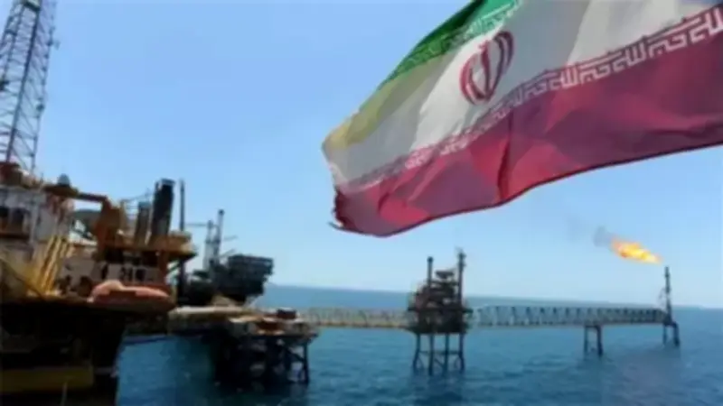 إيران تؤكد استمرار الإنتاج رغم الحصار وتكشف خططا لمواجهة العقوبات الأمريكية