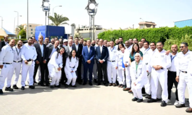 رئيس الوزراء يؤكد مواصلة جهود تهيئة البيئة الجاذبة للاستثمارات