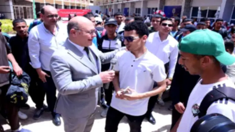 رئيس جامعة سوهاج يشيد بوعي الطلاب في ترشيد استهلاك الكهرباء