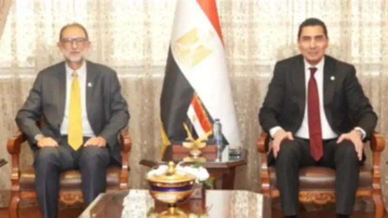 سلامة الغذاء تبحث تنظيم المكملات الغذائية في مراكز الشباب والأندية