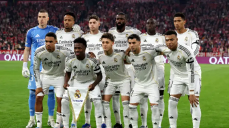 ريال مدريد يعلن خضوع فيرلان ميندي لجراحة ناجحة في الفخذ