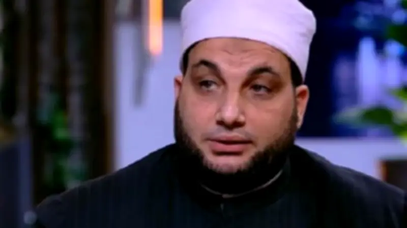 برلماني يطالب بتوجيه التمويل الخيري من المساجد لبناء المدارس