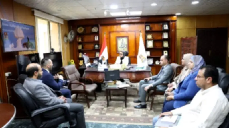 محافظ الوادي الجديد تتابع التطوير المؤسسي للديوان العام
