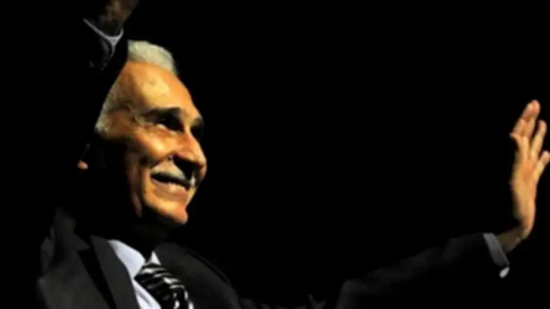 عمرو الليثي ينعي عبد الرحمن أبو زهرة: فقدنا قامة أثرت الفن بأعمال خالدة