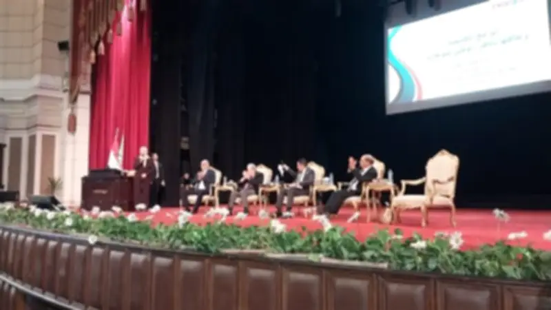 وزير التعليم العالي الأسبق: التكامل بين التخصصات يُعد خريجاً قادراً على المنافسة