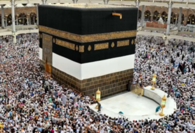 الإفتاء توضح حكم ذبح الفدية في الحج ومكان وزمان إخراجها