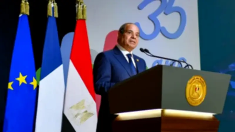 السيسي يدعو لكسر الحلقة المفرغة للديون السيادية في أفريقيا