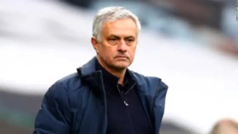 مورينيو يقترب من العودة لتدريب ريال مدريد.. اتفاق شبه محسوم لمشروع جديد