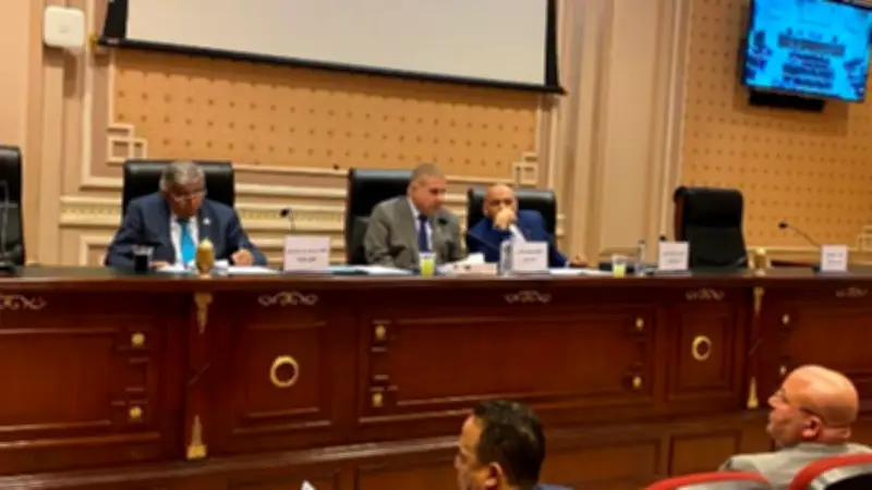 توصيات برلمانية بتدريب المزارعين على الميكنة الزراعية الحديثة