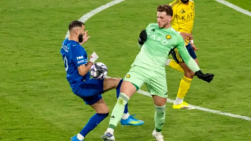تعادل الهلال والنصر في الديربي السعودي يشتعل سباق اللقب