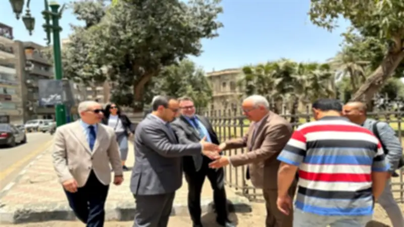 من قصر ألكسان باشا إلى دير درنكة.. جولة للسفير الكندي في أسيوط