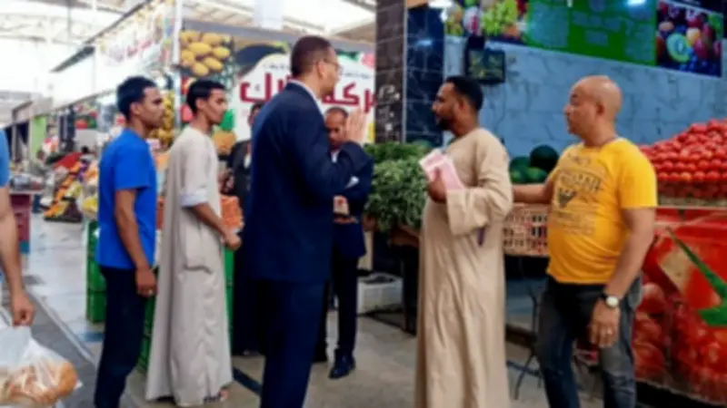 حملة رقابية مفاجئة لضبط الأسواق في الغردقة لضمان الانضباط التجاري
