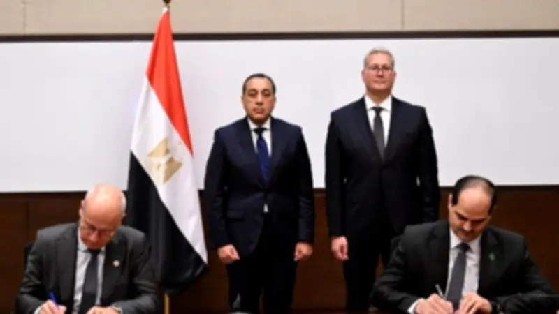 مدبولي يشهد توقيع مذكرة تفاهم لاستكشاف الغاز بغرب المتوسط