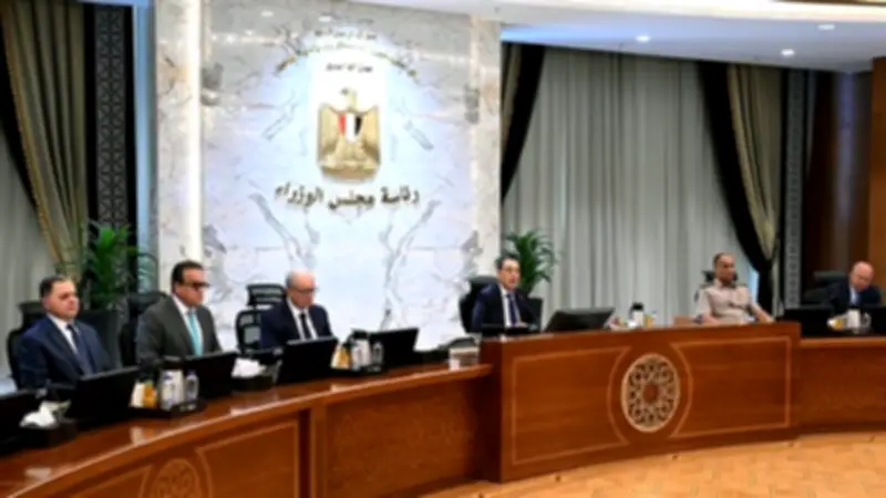 مدبولي: لا تهاون مع المتلاعبين بالأسواق خلال موسم العيد
