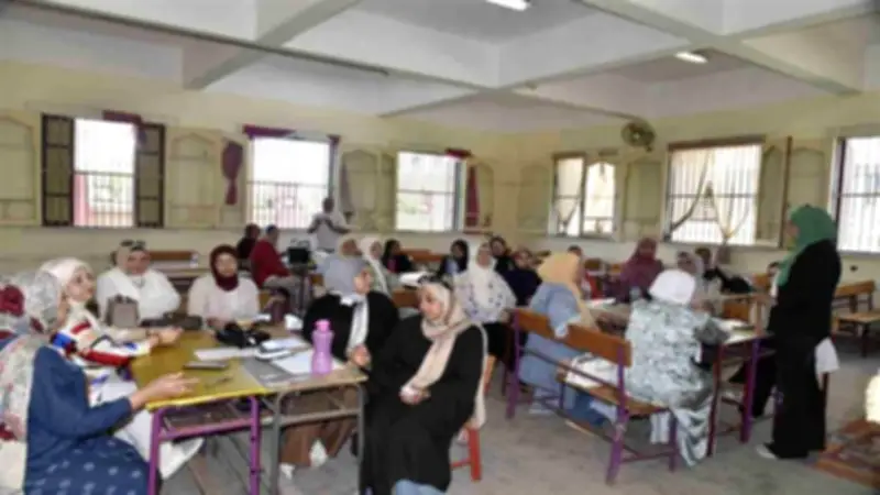 التعليم تحدد الأجزاء المحذوفة من الفيزياء والكيمياء لطلاب الثانوية العامة المدمجين