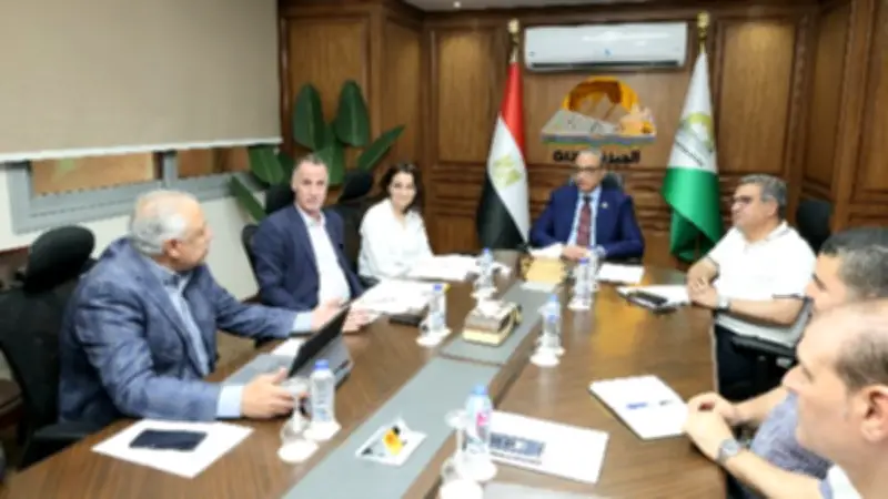 محافظ الجيزة يتابع تطوير محور كمال عامر لتحسين الحركة المرورية