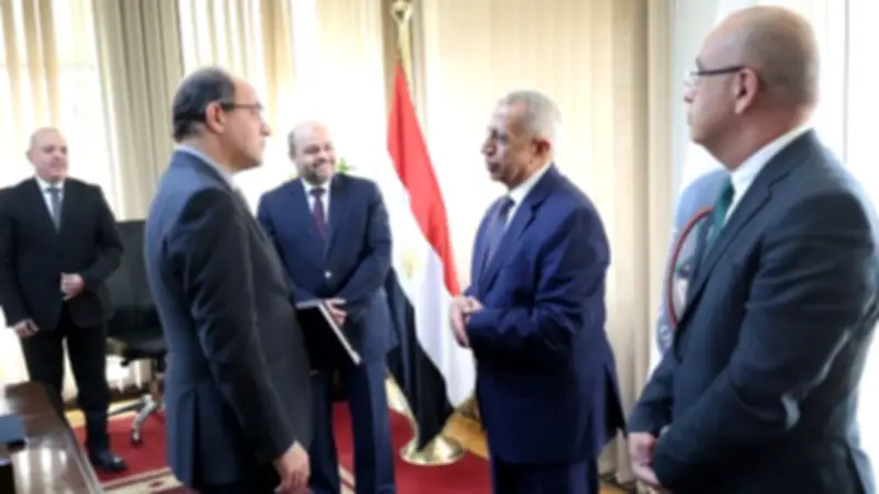 وزير المالية يعلن شراكة جديدة مع الأكاديمية العربية للعلوم والنقل البحري
