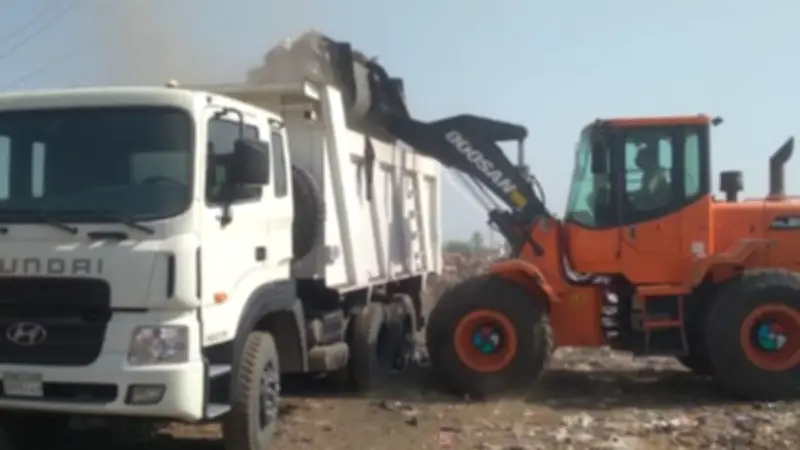 محافظ بني سويف يتابع حملات النظافة والبناء المخالف في المراكز