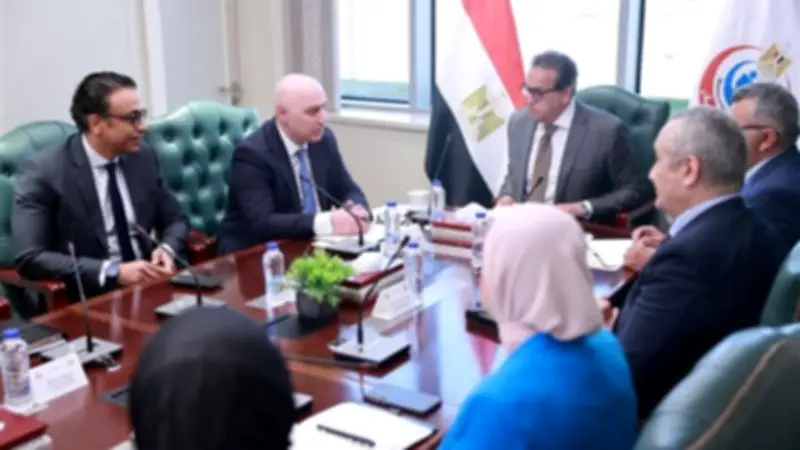 وزير الصحة يبحث إنشاء مدينة كابيتال ميد الطبية الكبرى