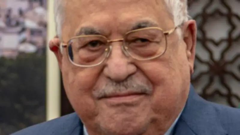 عباس يطالب بتمكين السلطة الفلسطينية في غزة والتعاون مع مجلس السلام