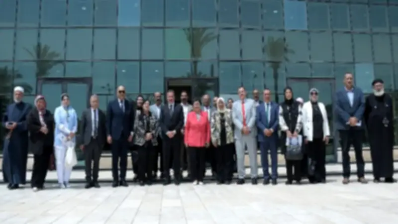 محافظ بورسعيد يترأس اجتماع المجلس الإقليمي للسكان لمتابعة المؤشرات الصحية