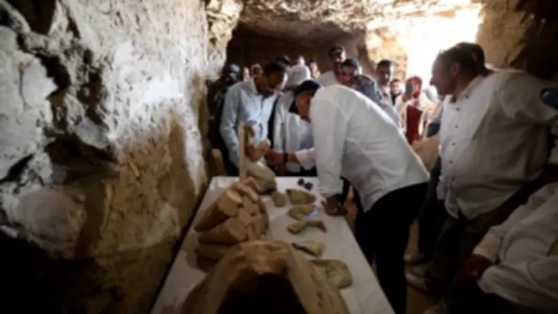 وزير السياحة والآثار يتفقد حفائر ذراع أبو النجا بالأقصر ويكشف عن اكتشافات أثرية جديدة