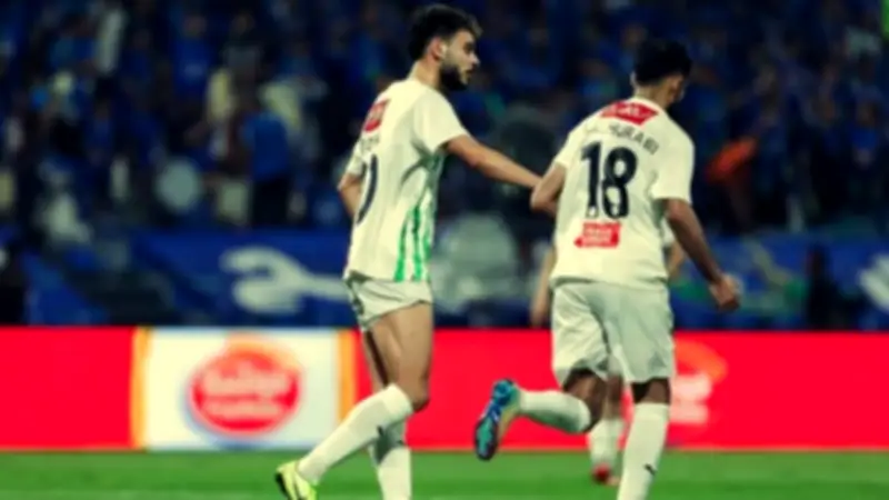 الفتح يهزم النجمة بثنائية في الدوري السعودي بمشاركة دونجا