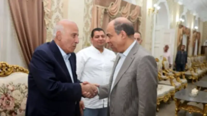 محافظ المنيا يبحث مع اتحاد منتجي الدواجن التوسع في مشروعات التصنيع الزراعي
