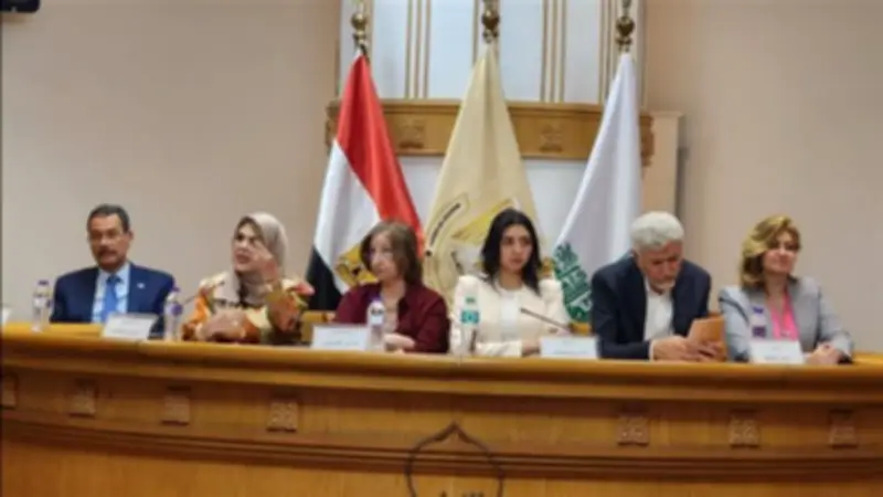 الأعلى للثقافة يناقش تأثيرات الذكاء الاصطناعي على صحة المرأة المصرية