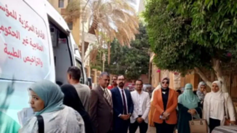 المنيا تطلق أول سيارة متنقلة لاستخراج تراخيص مزاولة المهنة للأطباء