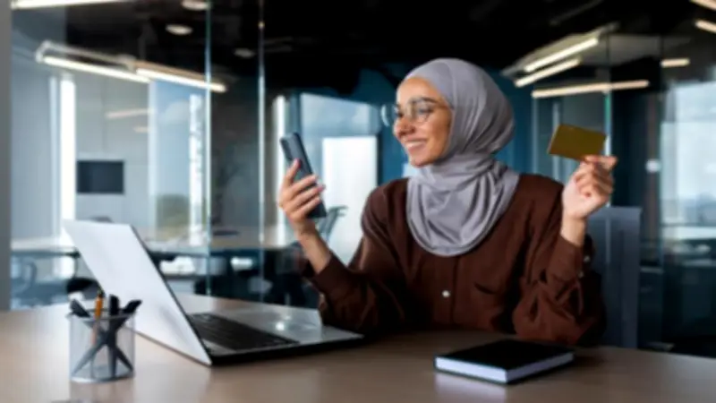 حالات يحق فيها للمرأة العاملة الانصراف مبكرا من العمل يوميا.. اعرفي حقوقك