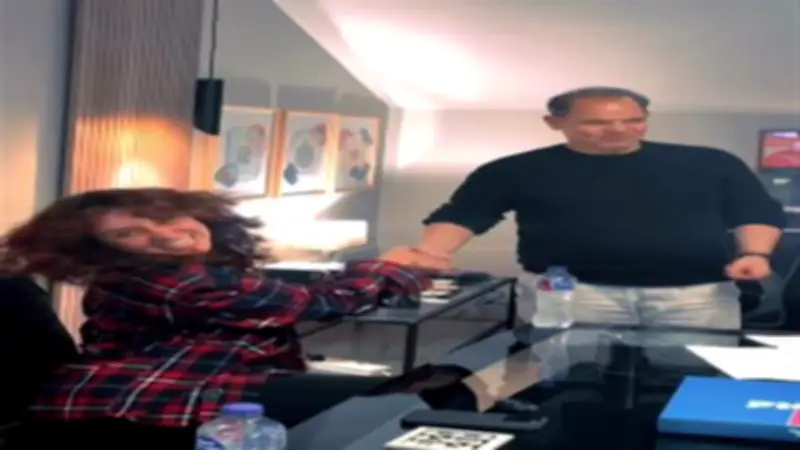 رامي إمام يروج لفيلم جديد بطولة جيهان الشماشرجي قبل بدء التصوير