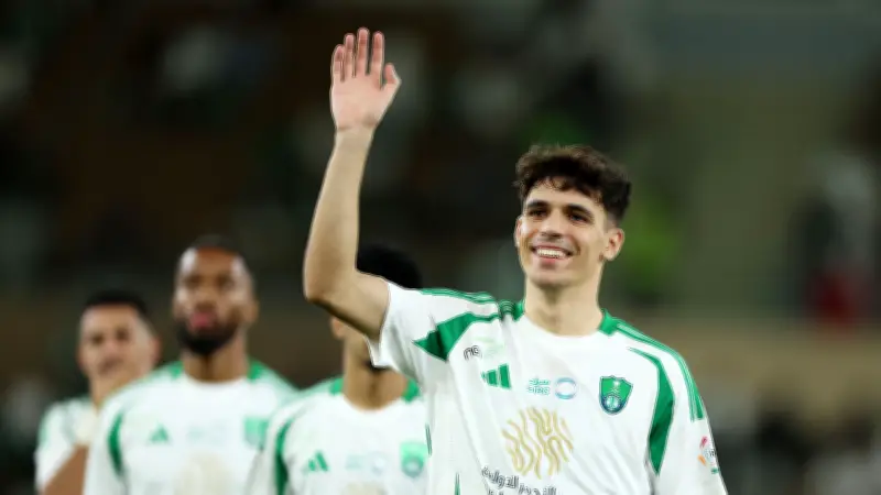جابري فيجا يدافع عن انتقاله للدوري السعودي ويؤكد عدم ندمه