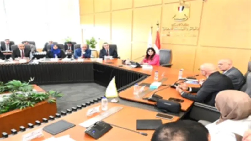 وزيرة الإسكان توجّه برفع كفاءة النظافة والزراعة في المدن الجديدة