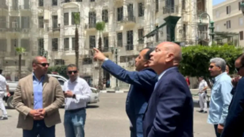 مدبولي يوجه بتوحيد طلاء مباني وسط البلد لتحسين الصورة البصرية